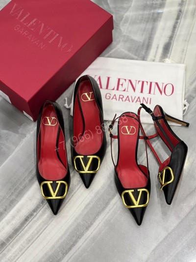 Босоножки Valentino