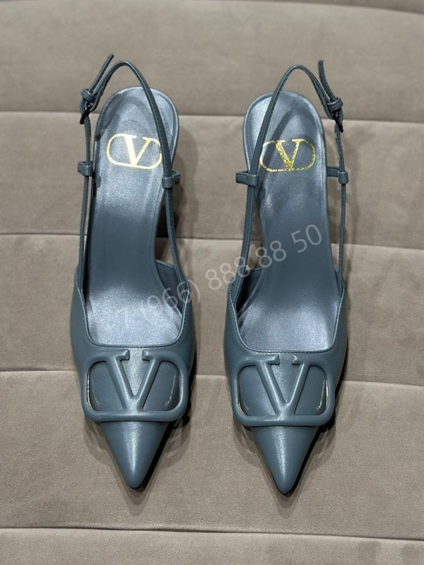 Босоножки Valentino