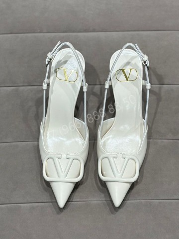 Босоножки Valentino