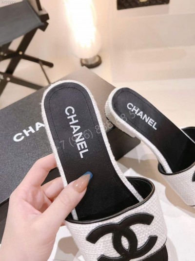 Шлепанцы CHANEL