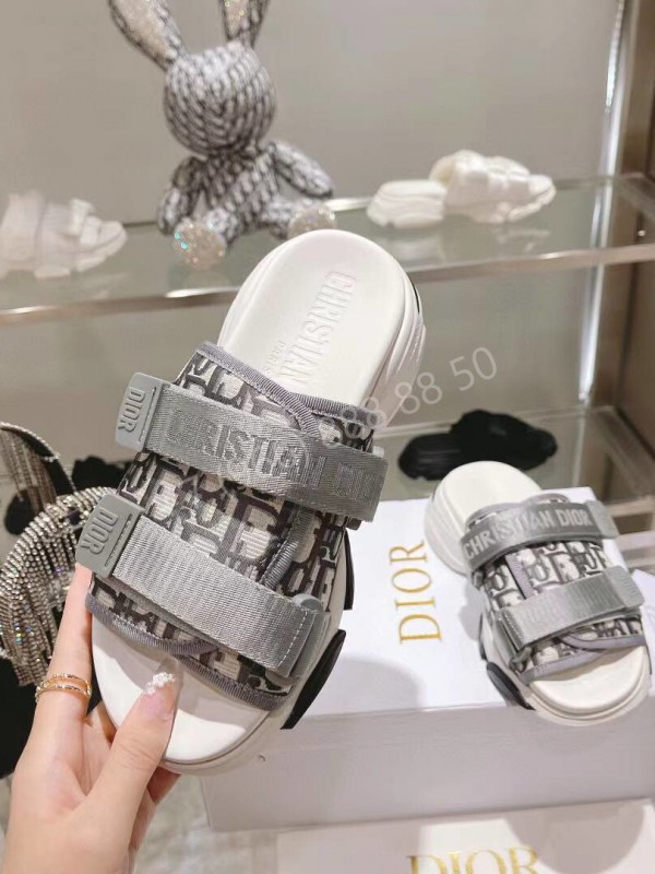 Шлепанцы Dior