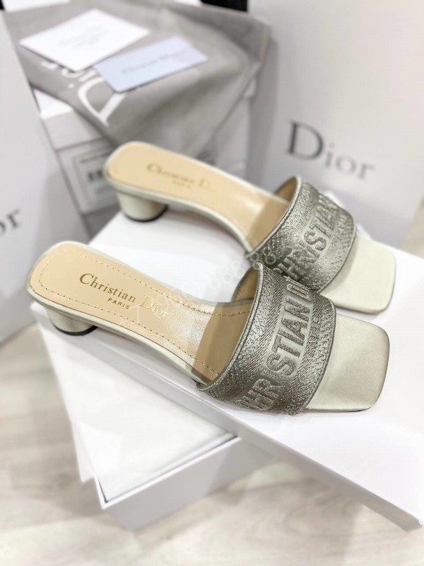 Шлепанцы Dior