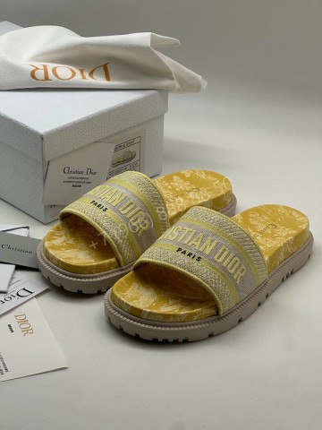 Шлепанцы Dior