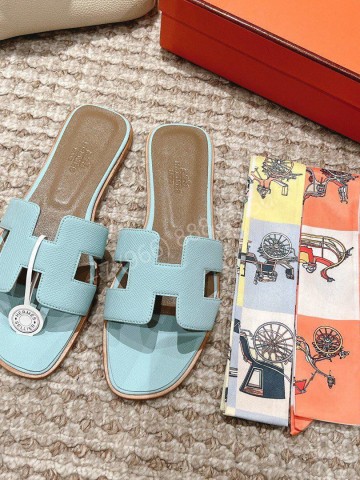 Шлепанцы Hermes