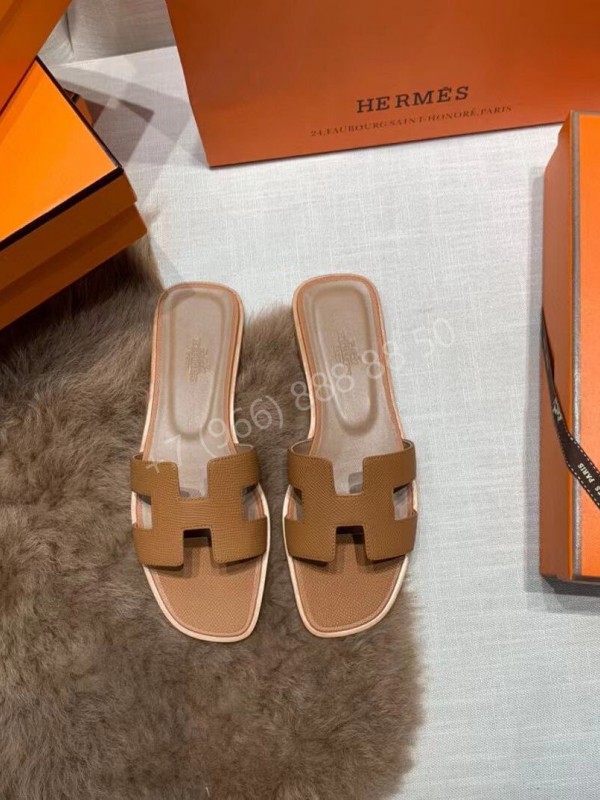 Шлепанцы Hermes