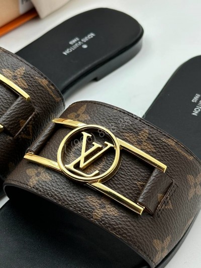 Шлепанцы Louis Vuitton