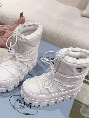 Дутики Prada