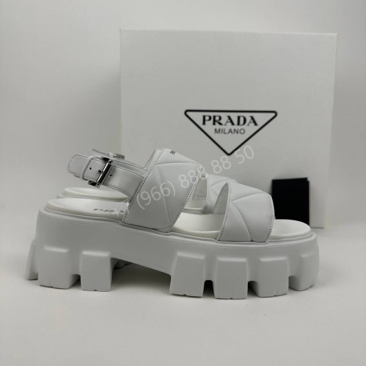 Сандалии Prada