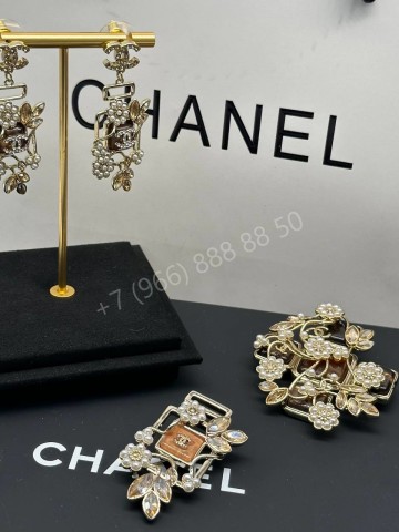 Серьги CHANEL