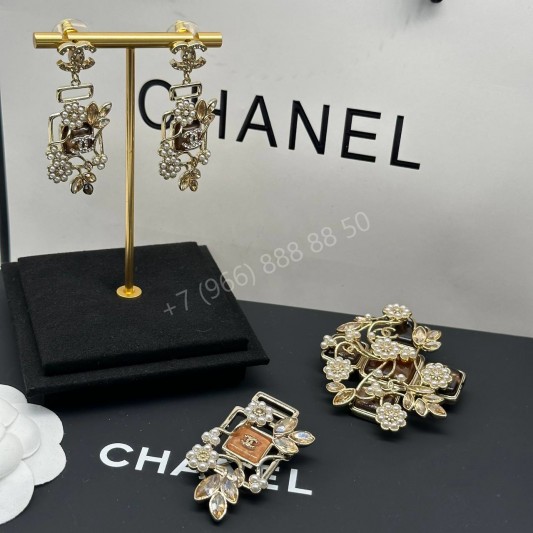 Серьги CHANEL