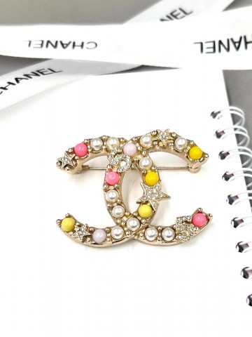 Брошь CHANEL