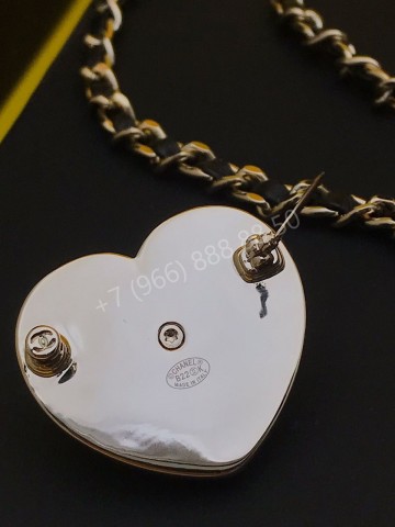 Брошь CHANEL