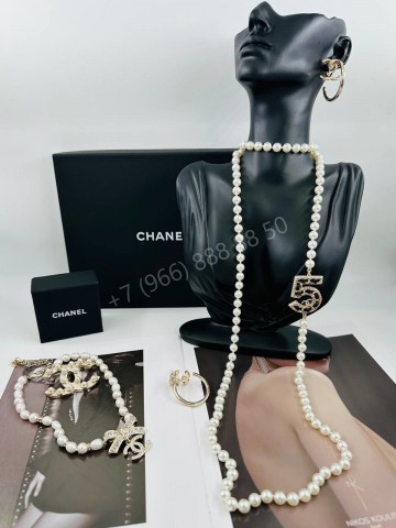 Бусы CHANEL