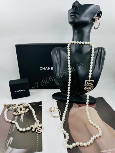 Бусы CHANEL