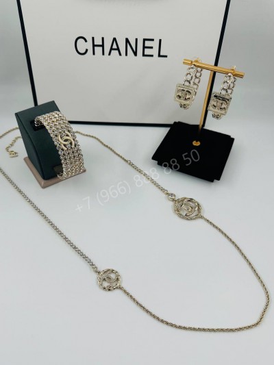 Бусы CHANEL