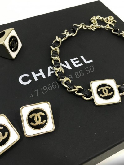 Серьги CHANEL