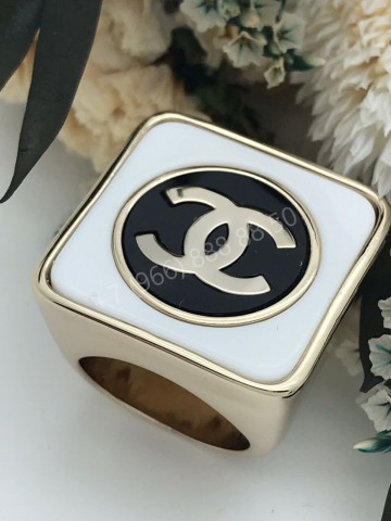 Кольцо CHANEL