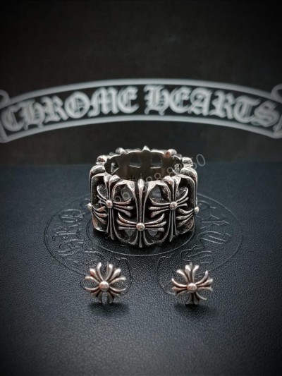 Серьги пусеты Chrome Hearts