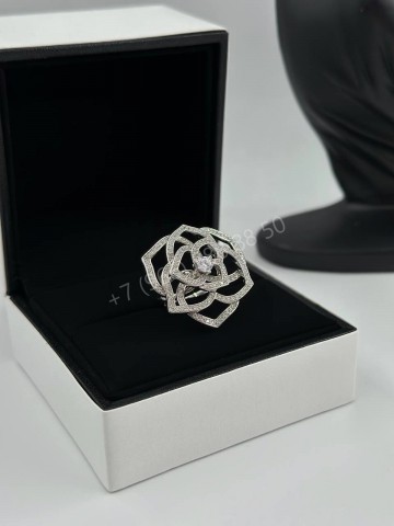 Кольцо Piaget