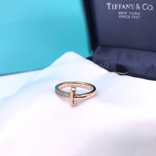 Кольцо Tiffany & Co.