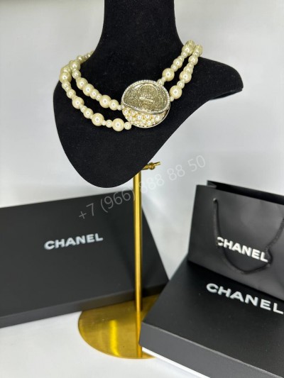 Колье CHANEL