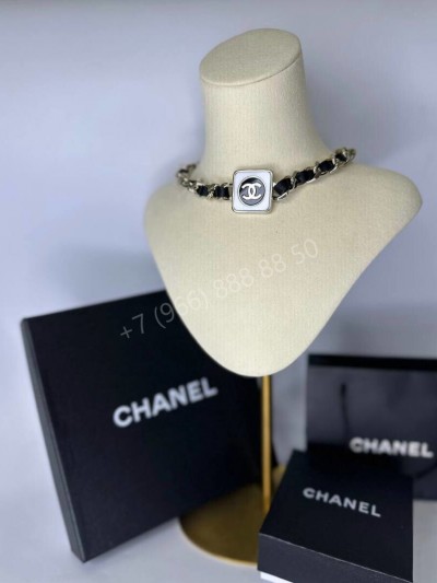 Колье CHANEL