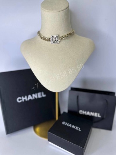 Колье CHANEL