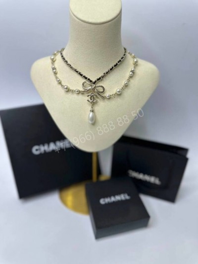 Колье CHANEL