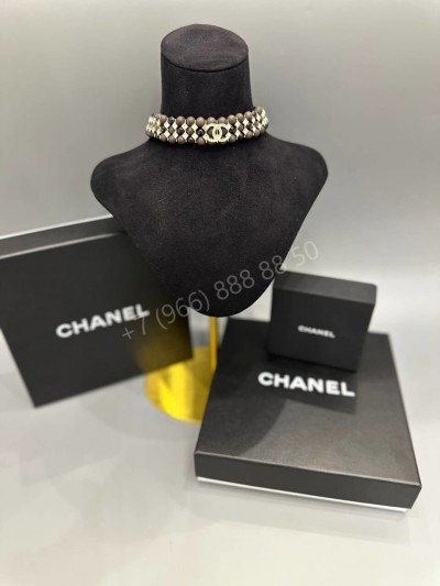 Колье CHANEL