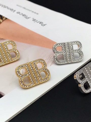 Серьги Balenciaga