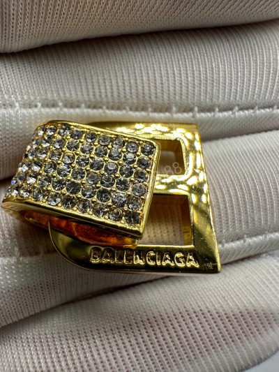 Серьги Balenciaga