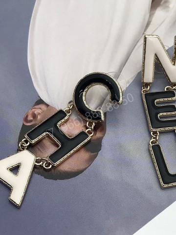 Серьги CHANEL