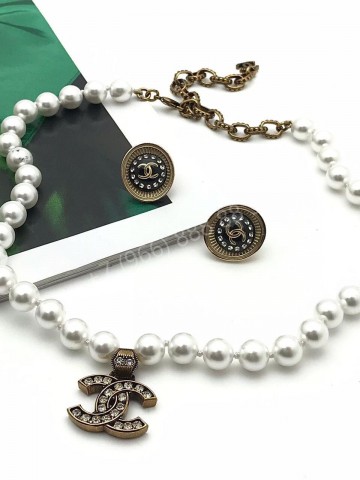 Серьги CHANEL