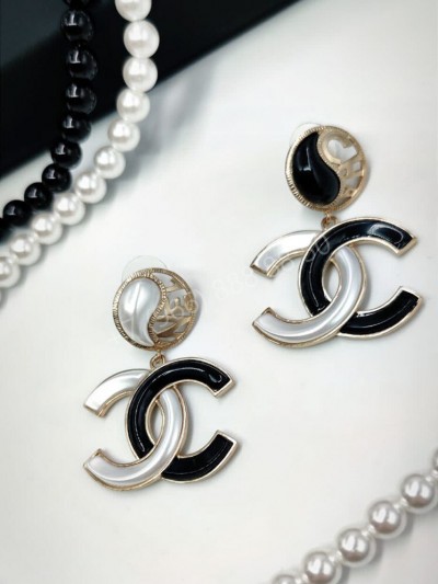 Серьги CHANEL