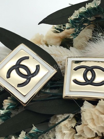 Серьги CHANEL