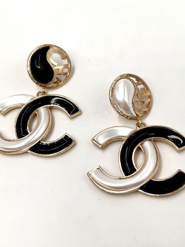 Серьги CHANEL