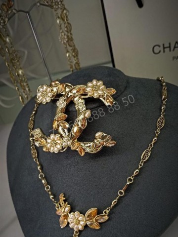 Серьги CHANEL