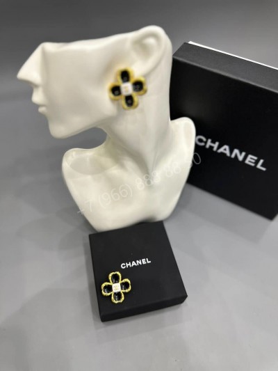 Серьги CHANEL