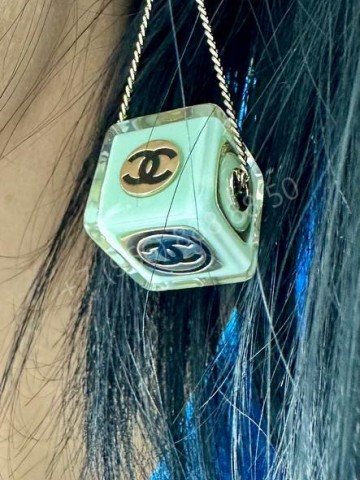 Серьги CHANEL