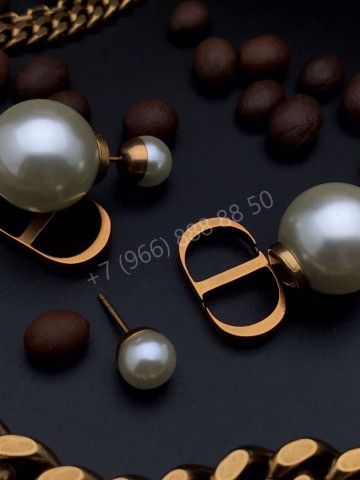 Серьги Dior
