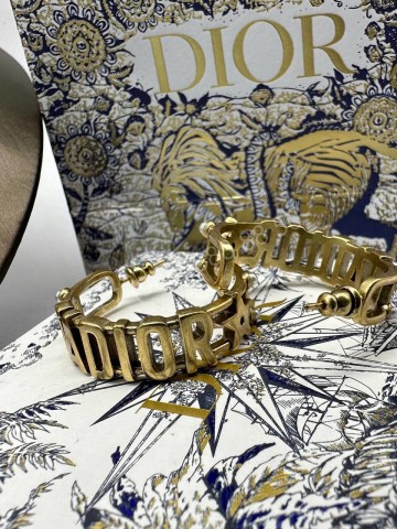 Серьги Dior