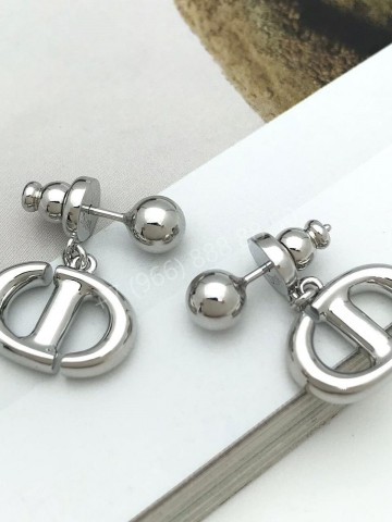 Серьги Dior