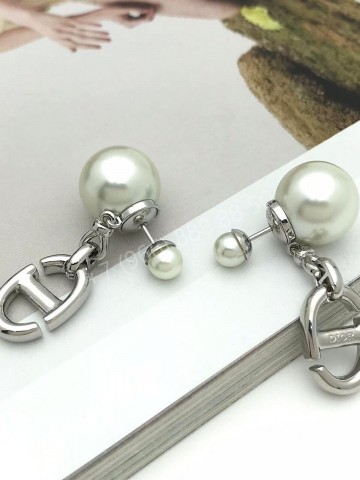 Серьги Dior