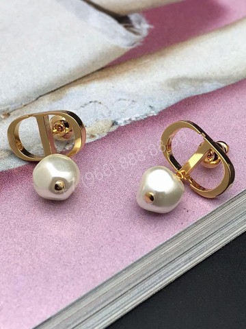 Серьги Dior