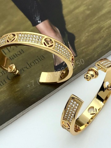 Серьги Fendi