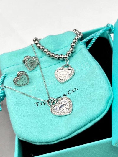 Серьги Tiffany & Co.