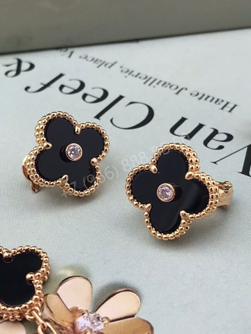 Серьги Van Cleef & Arpels