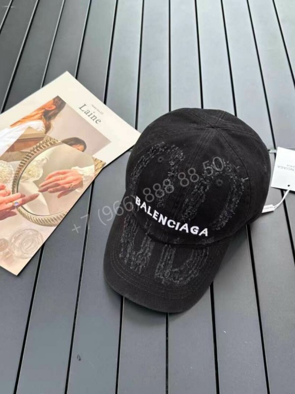 Кепка Balenciaga