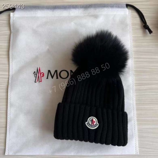 Шапка Moncler