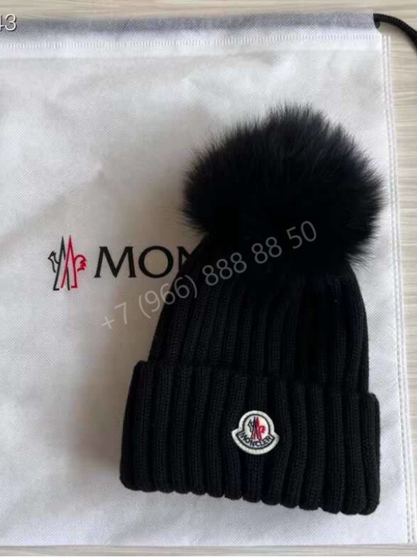 Шапка Moncler